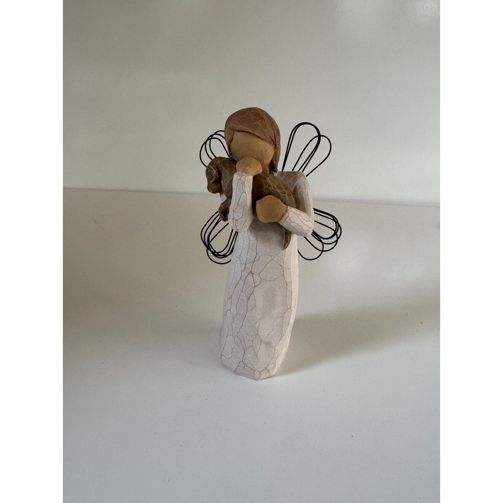 Willow Tree Angel of Friendship Figurine Susan Lordi Demdaco Angel with Dog